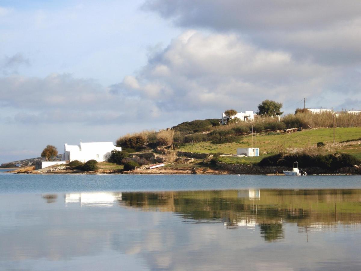 Aparthotel Sunloft-Paros Naoussa Esterno foto